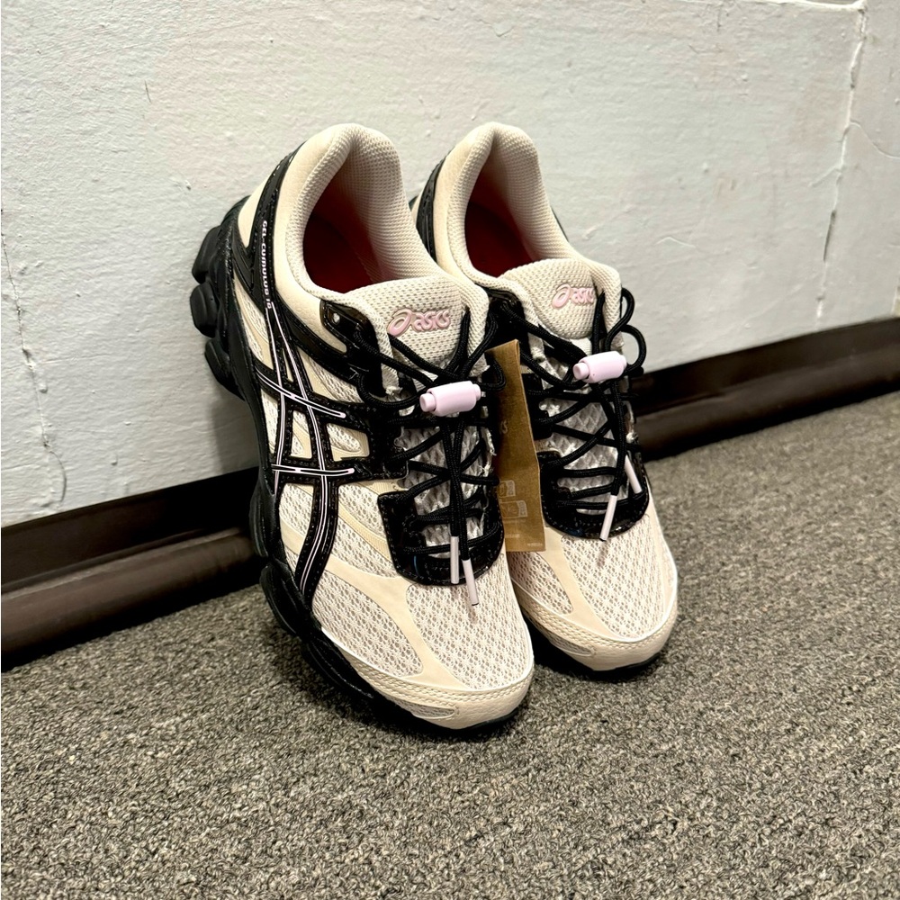 ASICS x Finesse Gel-Cumulus 16 sneakers